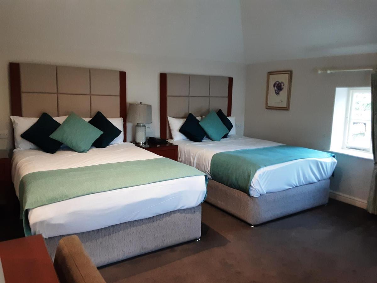 Leixlip Manor Hotel Bagian luar foto