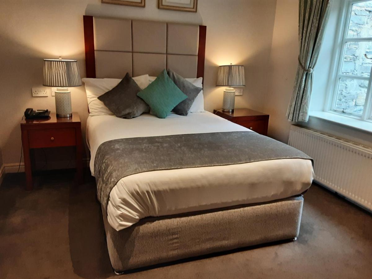 Leixlip Manor Hotel Bagian luar foto