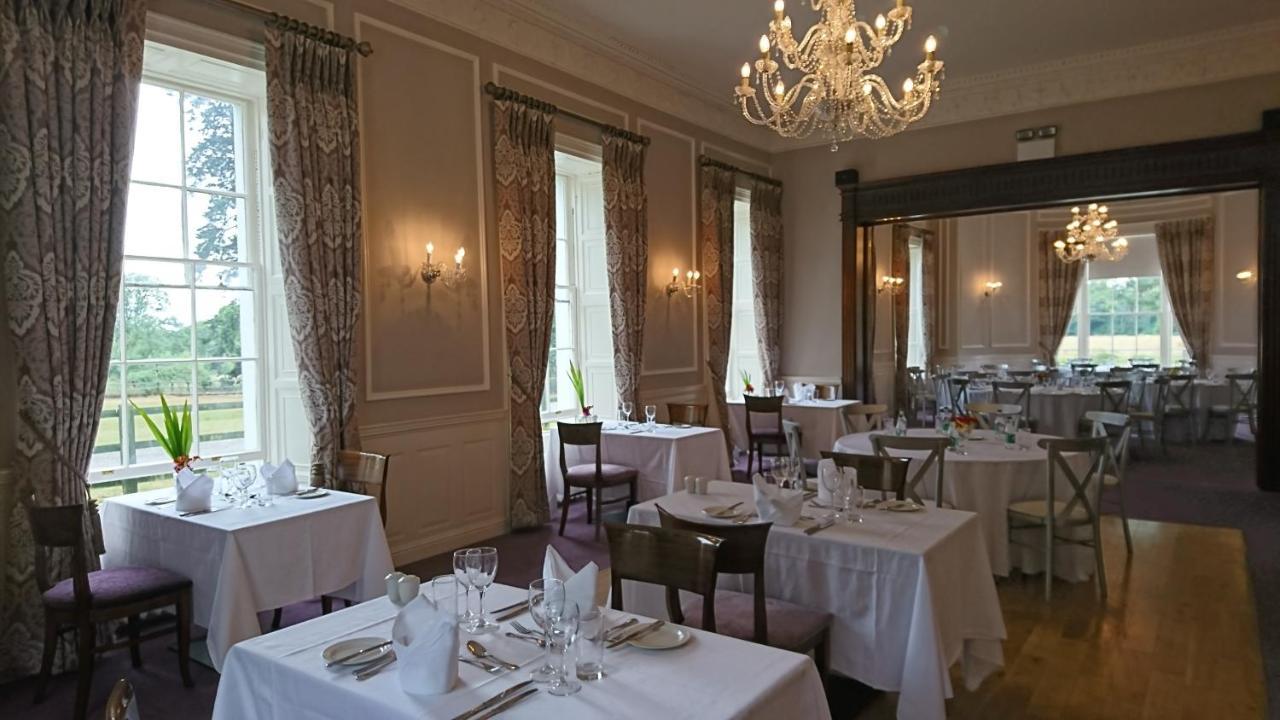 Leixlip Manor Hotel Bagian luar foto
