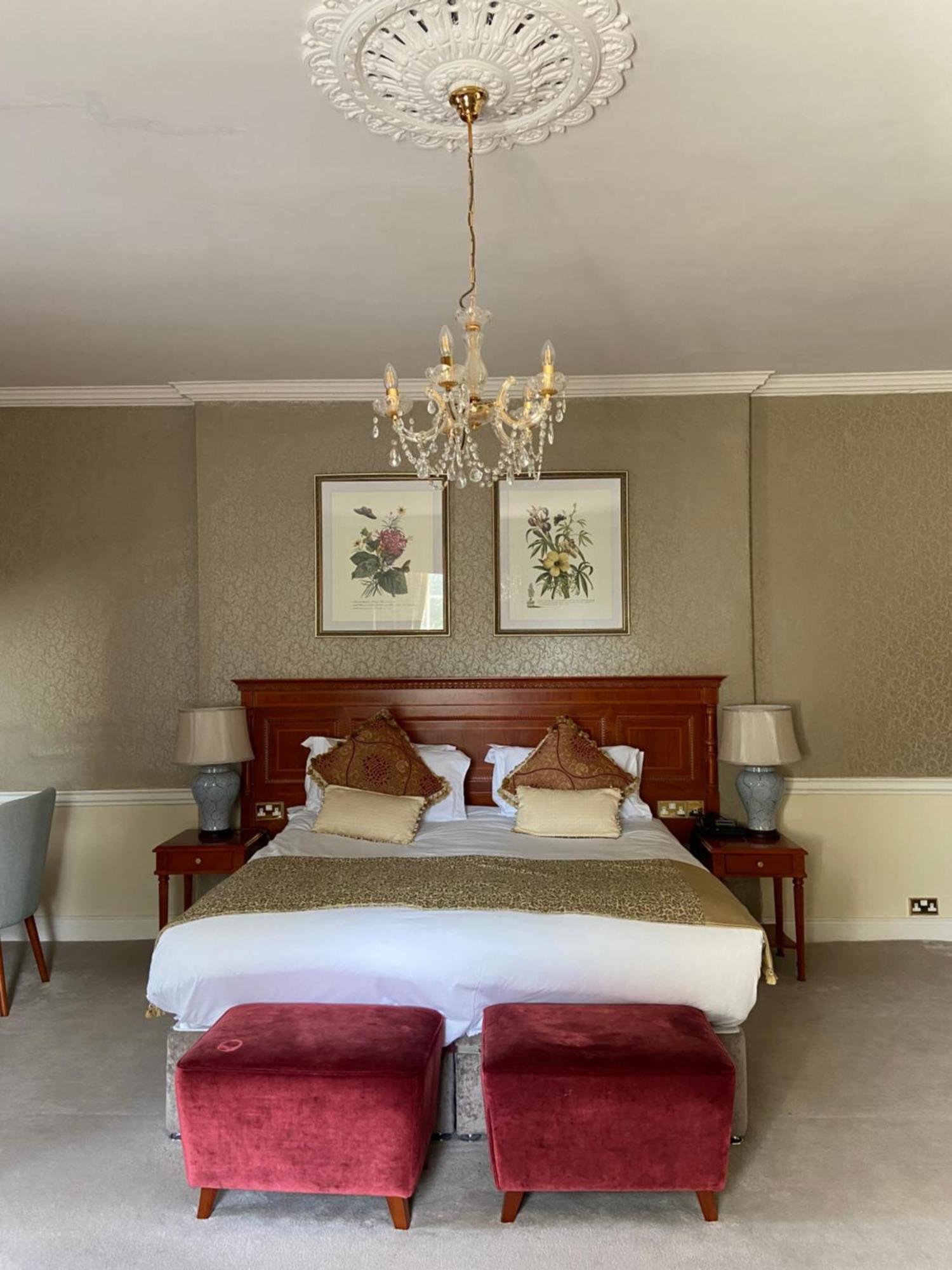 Leixlip Manor Hotel Bagian luar foto